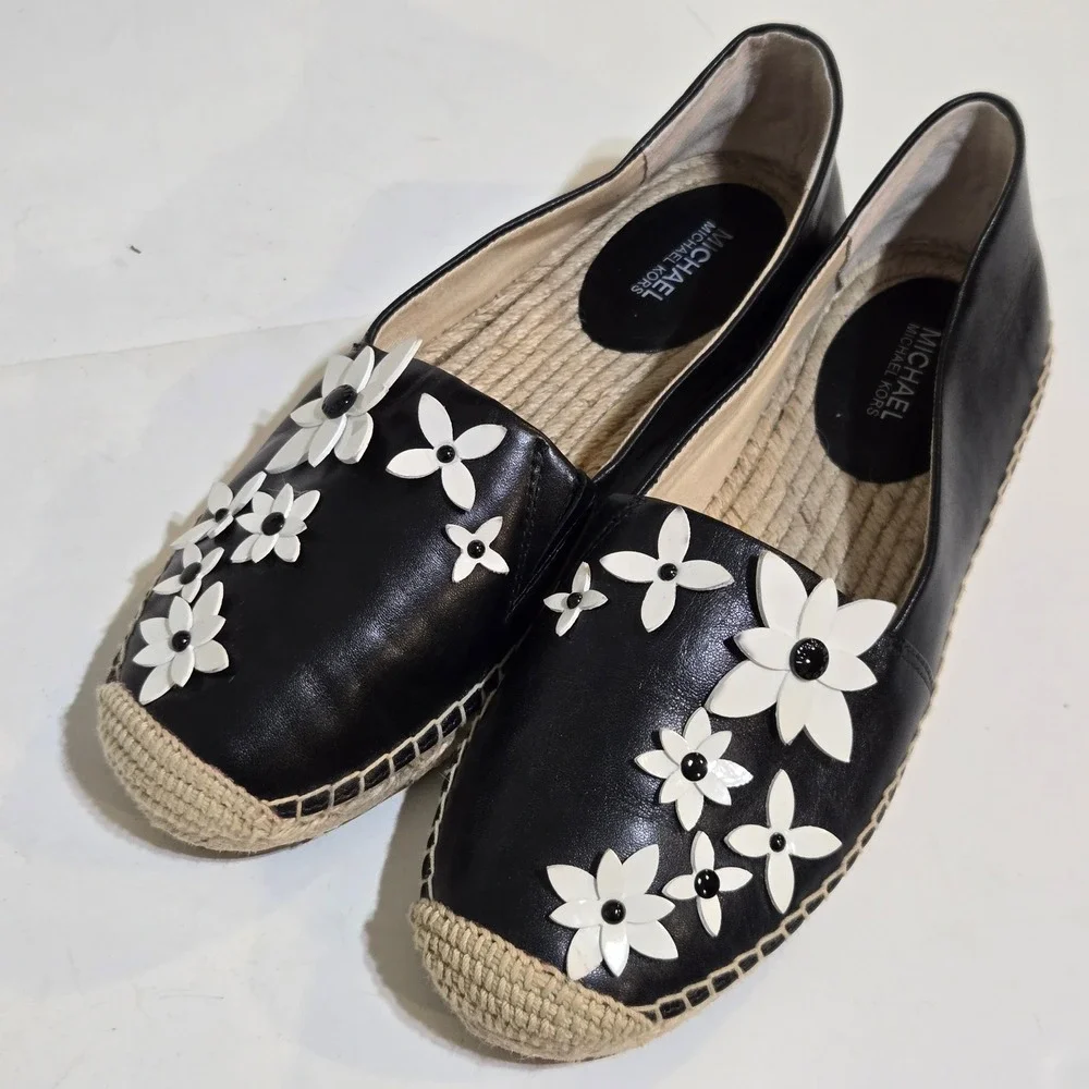 Michael Kors Lola Espadrille Flats Womens 7 Black White Floral Leather Applique